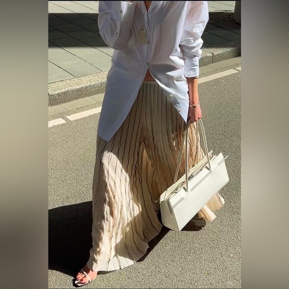 🪩  COS 🪩THE PLEATED CHIFFON PANTS XS BEIGE - Picture 4 of 13